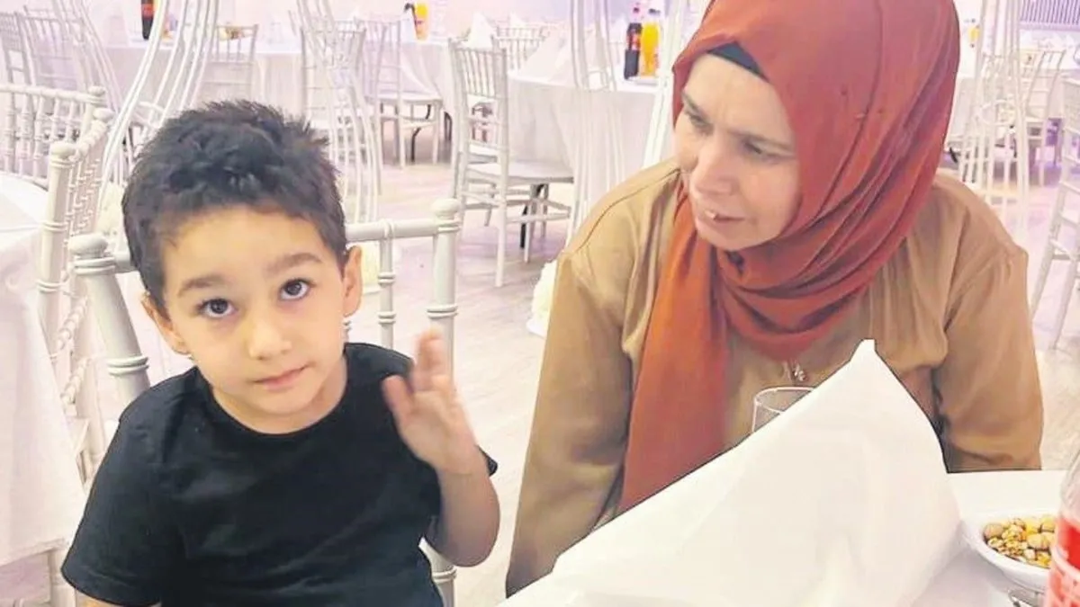 Oğluna sarılıp ölüme gitti