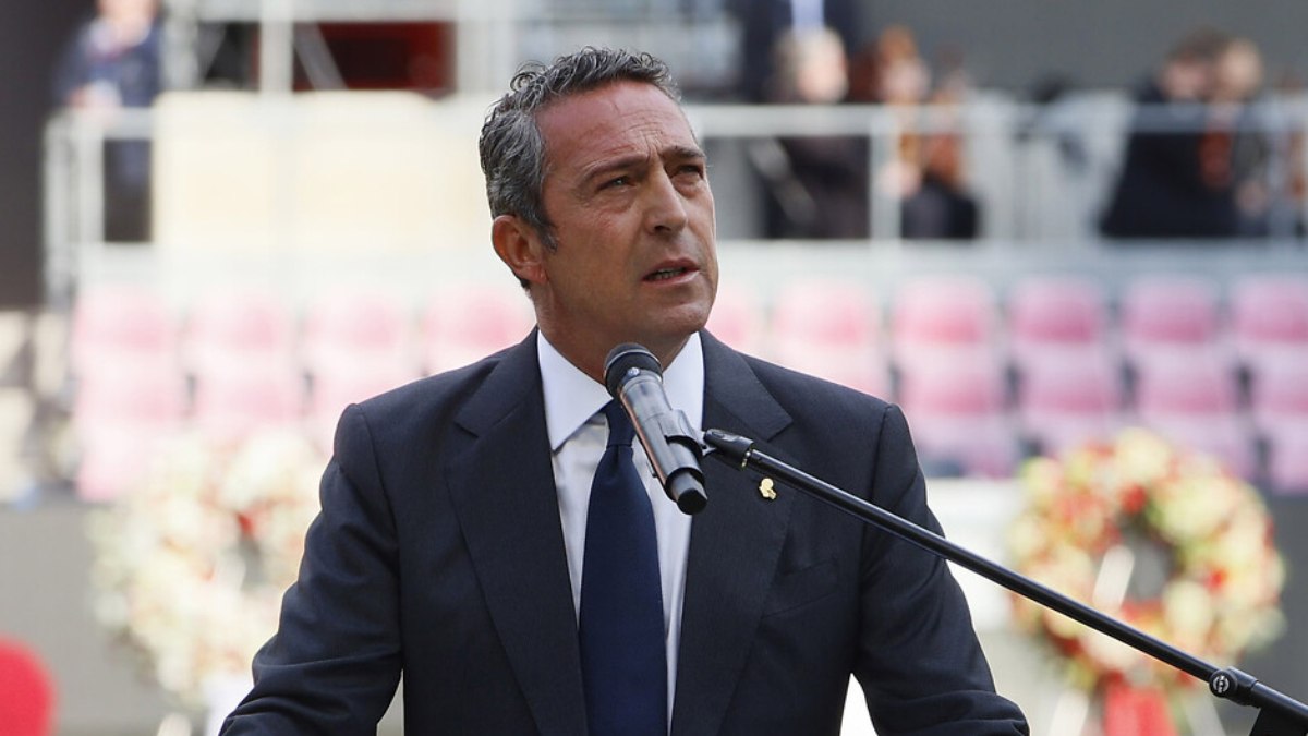 TFF’den Ali Koç’u şaşırtan sunum: Küçük dilimizi yuttuk