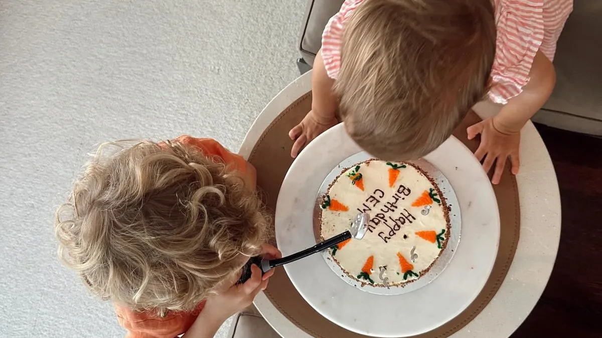 Hülya Koçyiğit’in torunu Aslışah Alkoçlar’ın tatlı oğlu Cem sosyal medyayı salladı! Takipçilerinden yorum yağdı!