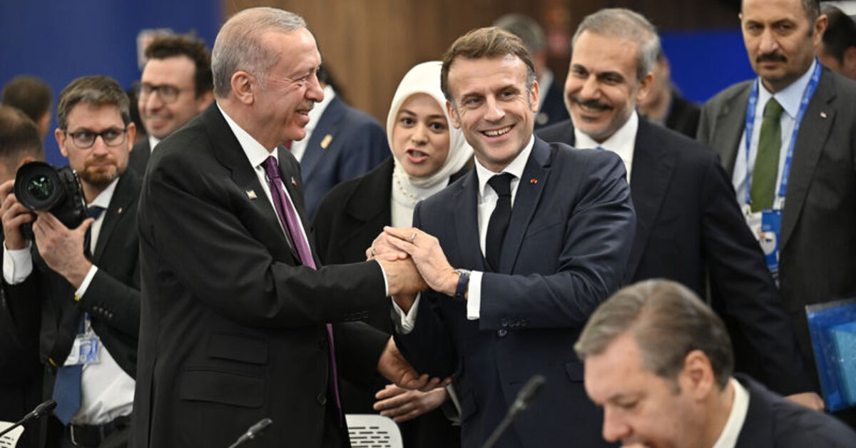 Erdoğan, Macron ile telefonda görüştü