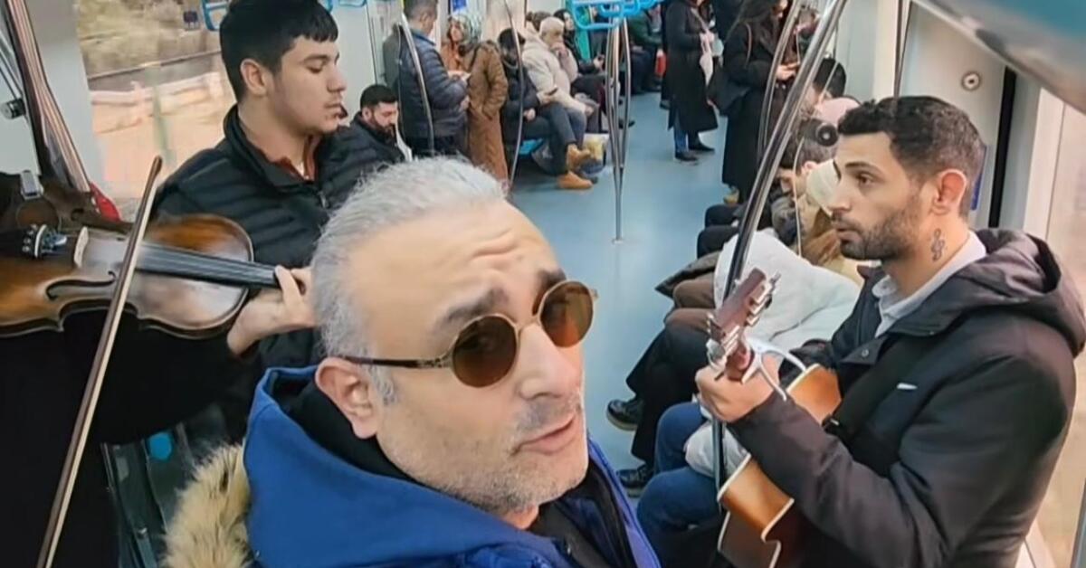 Rüştü Onur Atilla, toplu ulaşımı keyiflendirdi