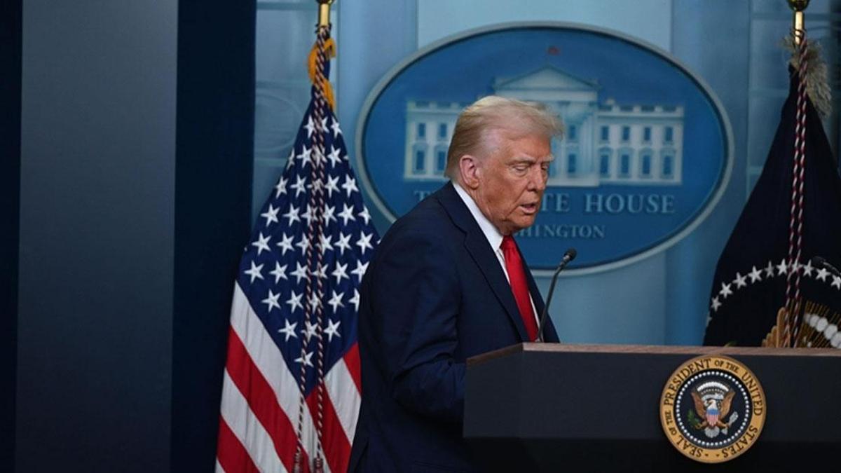 ABD medyasından flaş iddia! ‘Trump,  43 ülkeye ABD’ye seyahat yasağı uygulayacak’