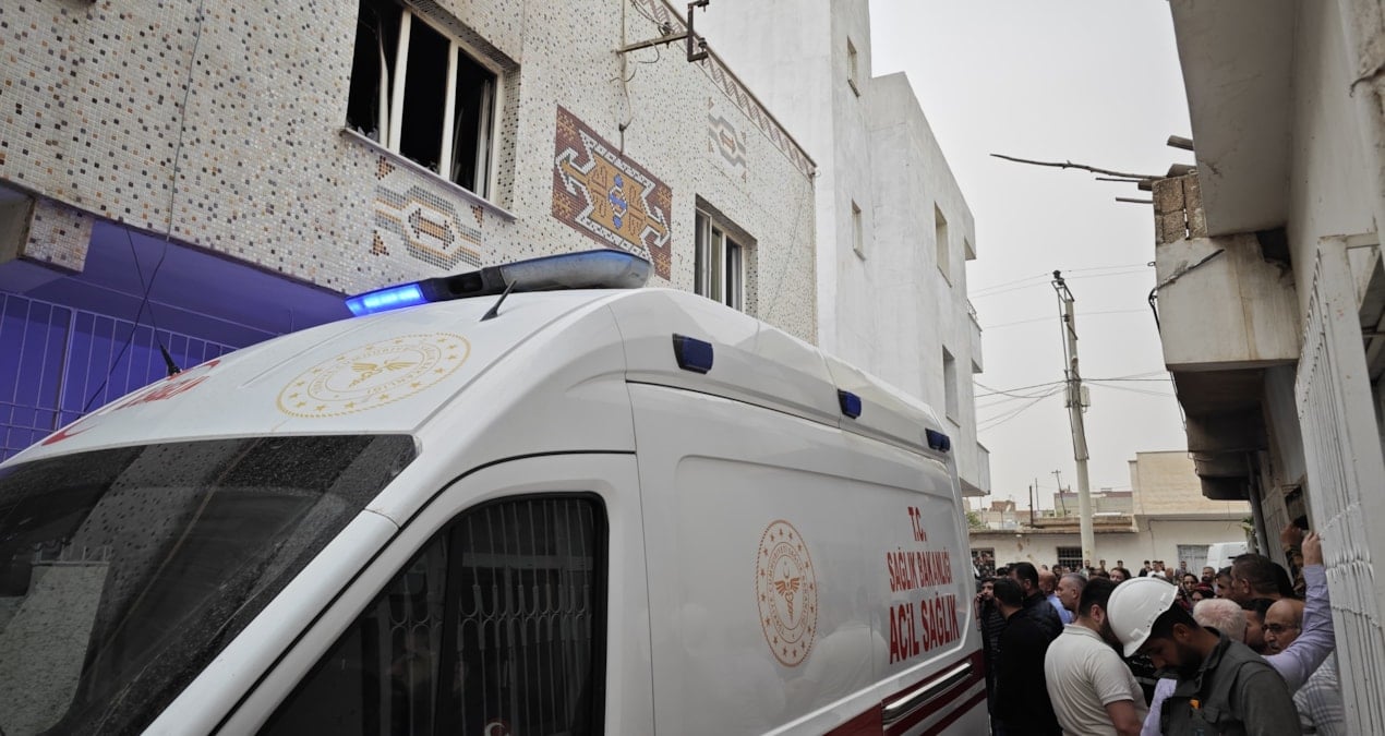 Yatağa bağımlı yaşlı adamın feci sonu: Yangında hayatını kaybetti